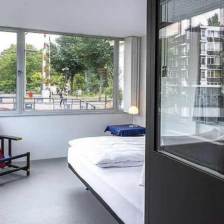 Sweets - Hortusbrug *